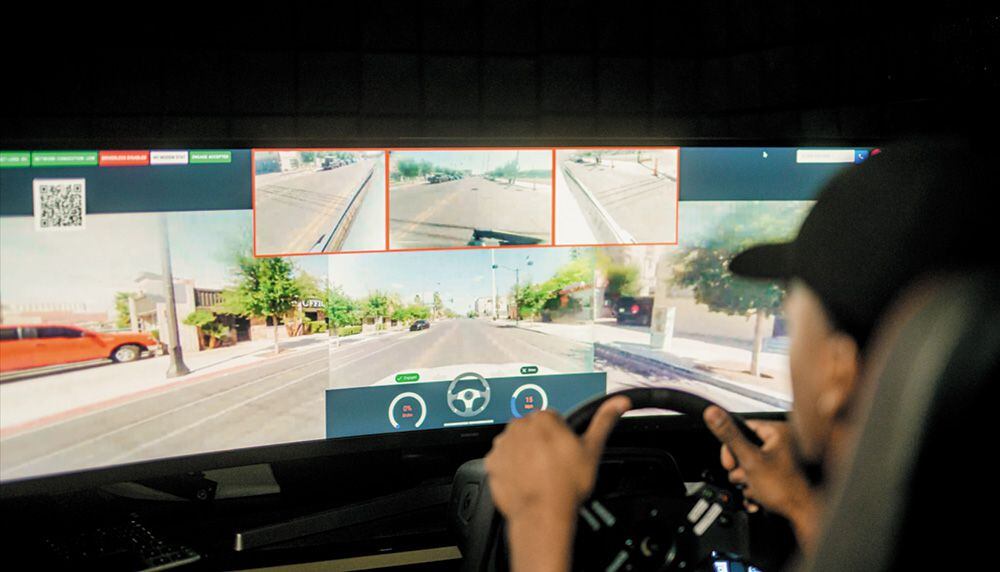 미국 스타트업 할로(Halo)는 고객이 렌터카를 주문하면 직원이 비디오 스트리밍을 통해 원격조종해서 고객이 있는 장소로 차량을 보내준다. /할로