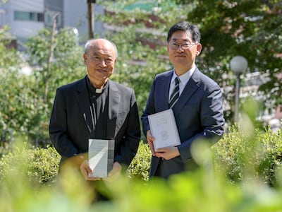 “韓 천주교 뿌리 찾아 파리서 방콕까지 누볐죠”