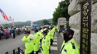 지방선거 앞두고, 선관위 휴직자 수 22% 늘어