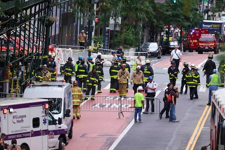 37-Story New York Building Shows Collapse Signs, Sparks Evacuation