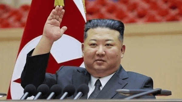 사망설 돌던 김정은 돌연 방중... 신압록강대교 통해 단둥 도착