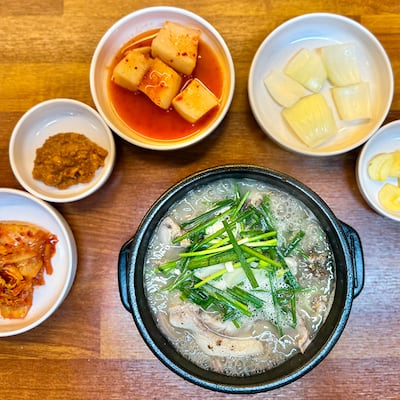 손칼국수부터 황소 머리 국밥까지… 모란시장이 숨겨둔 3대 장터 맛집