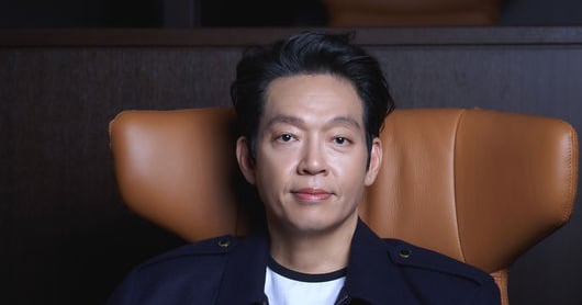 Park Ji-hwan Calls Jo Woo-jin Treasure, Lee Kyu-hyung 'Pet' in 'Boss'