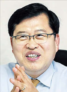 “길게는 2030년까지 주택 공급 부족… 무주택자라면 지금이라도 빨리 사야”