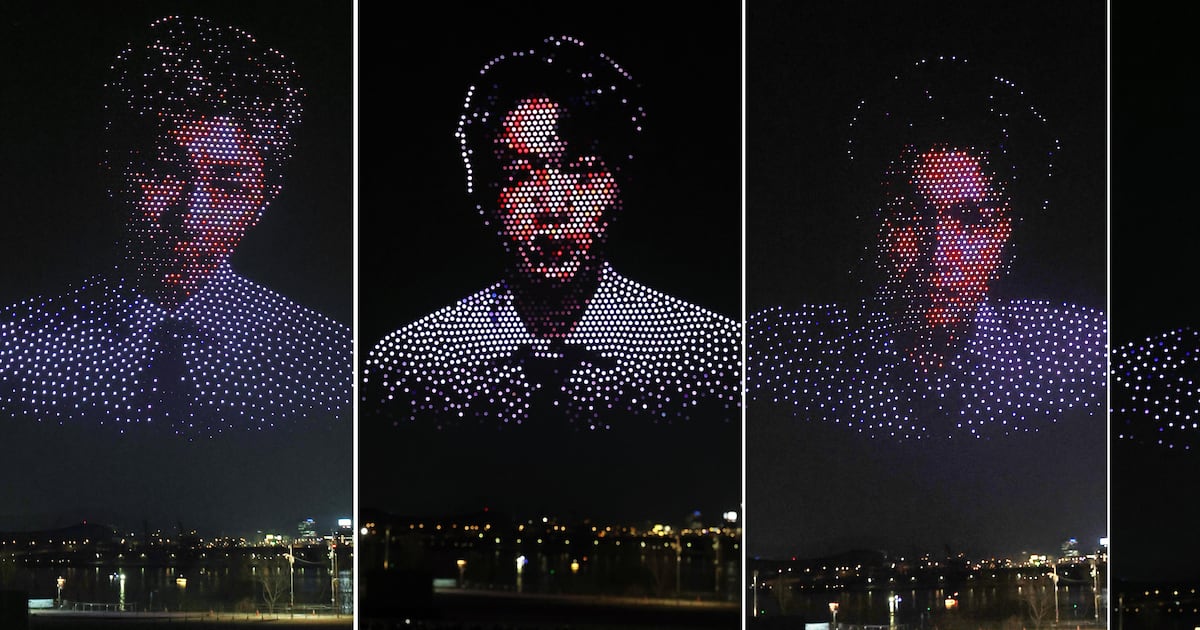 조선일보: BTS 컴백 드론 라이트쇼