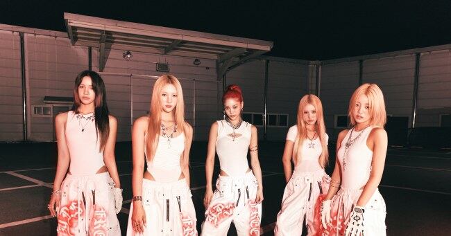 Young posse debuts on 'immortal songs' with unpredictable performance