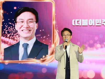 축제 가수 공연 끊고 인사말... 김민석 과잉 의전 논란