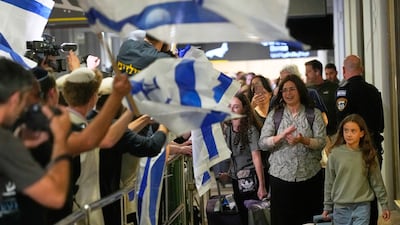 Co-Pilot's Crash Attempt Foiled by Israeli Passengers