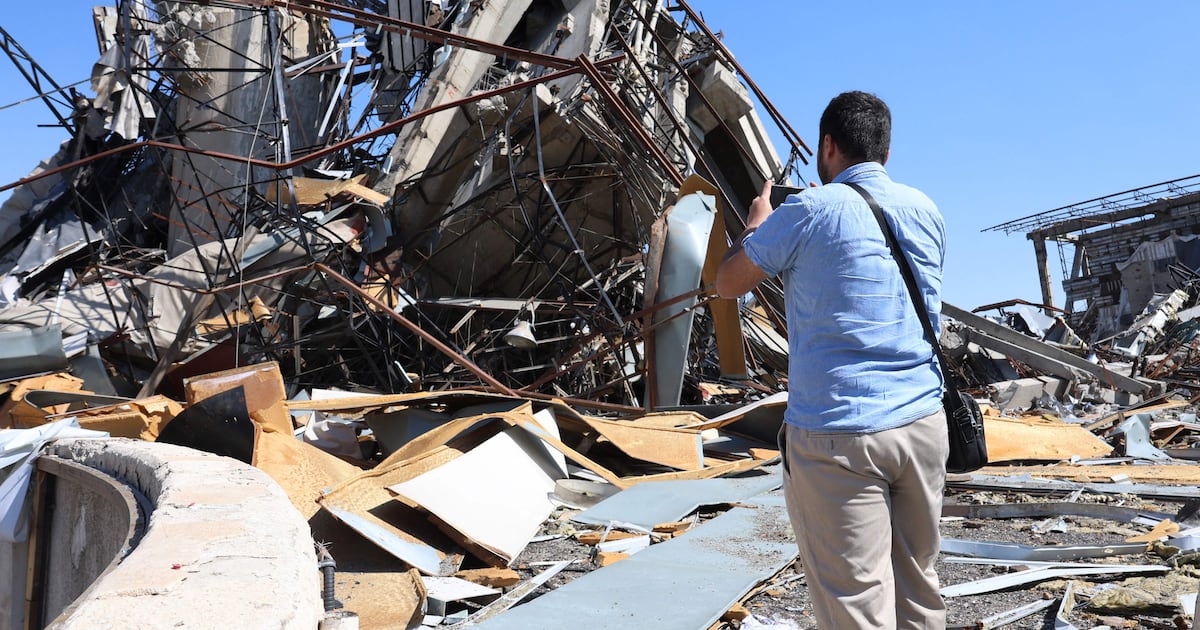 외교부 이란 인도적 지원 관련 보도 이미지