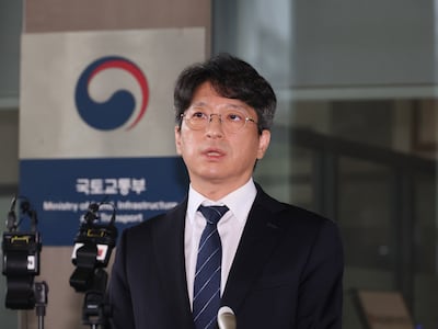 ‘첫 출근’ 홍지선 국토장관 후보자 “선호 입지에 양질의 주택 신속 공급”