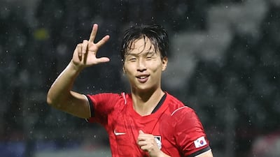 엄지성 45분 만에 해트트릭... 첫판 ‘엄지’ 치켜든 남자축구