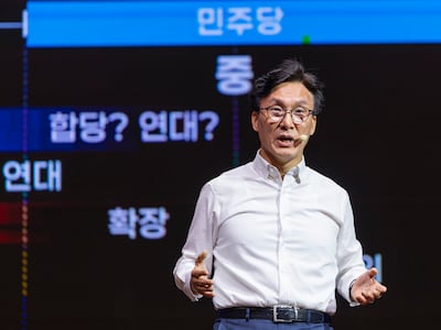 與 김민석 특보단에 강신성·정봉주·송호창·한상익 등 6명 추가 인선