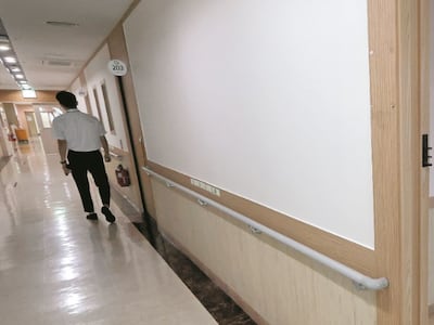 국립정신병원인데 전문의 3명뿐… 환자 못 받아 병상 70% 비었다