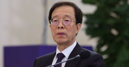 이석연의 직언, "대통령의 일거수일투족이 곧 국격이다"