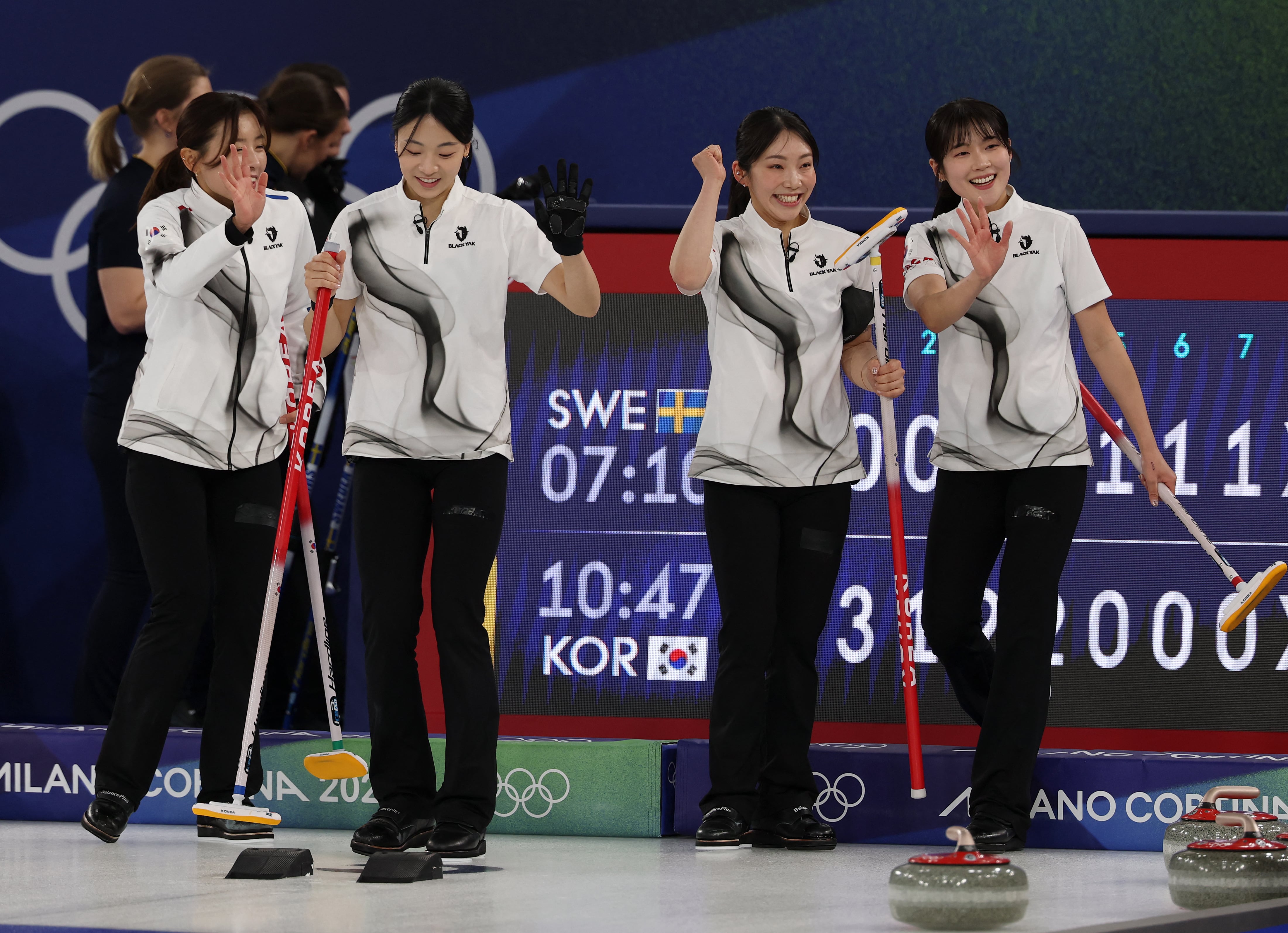 컬링 5G, 강적 스웨덴에 압승… 올림픽 본선行 가능성 살렸다