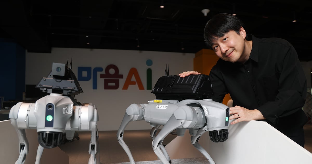 스스로 농약치고 사과 따서 포장까지..."피지컬AI가 대체 불가능한 노... - 뉴스 썸네일 이미지