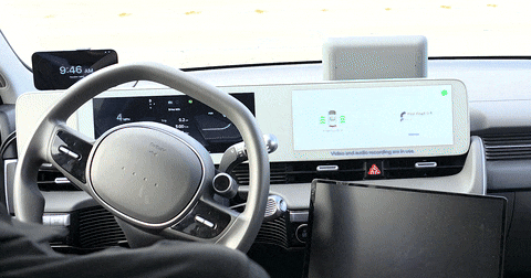 Hyundai subsidiary Motional has set a 2026 target for Level 4 robotaxi commercialization in Las Vegas, introducing its new Large Driving Model (LDM).