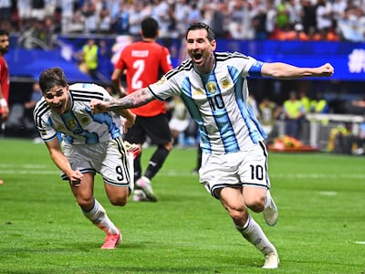 8강전 앞둔 아르헨티나에 “편파 판정” 불만 속출… FIFA에 제소 이어져