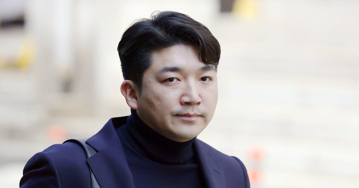 법원, 온라인 명품 플랫폼 '발란' 파산 선고...청산 절차 - 뉴스 썸네일 이미지