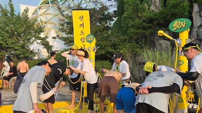 “대표가 씻겨드립니다”… 땀 범벅 ‘록페’ 화장실을 명당으로 만든 회사
