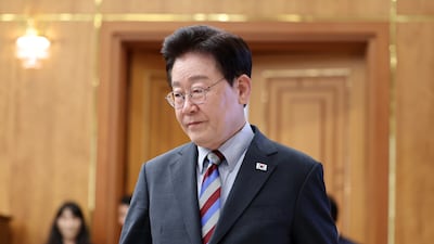李, DMZ 지뢰 부상 장병 위문... “부상자 예우, 반드시 챙겨달라”