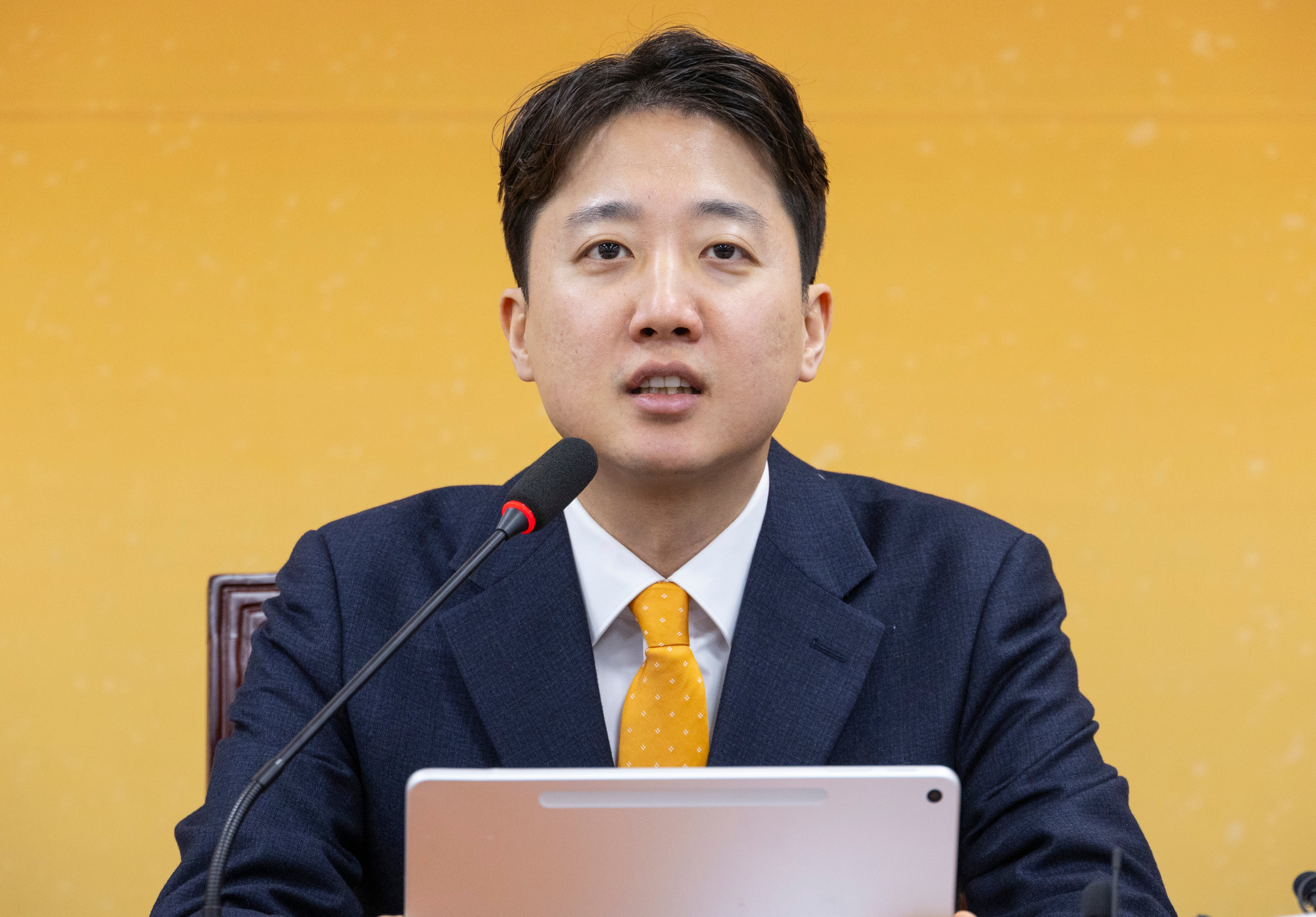 이준석 “파병 대신 무기 보내 호르무즈 해협 항행 수호하자”