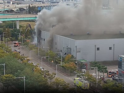 인천 서해구 물류센터 화재… 소방 당국 ‘대응 1단계’ 진화 중