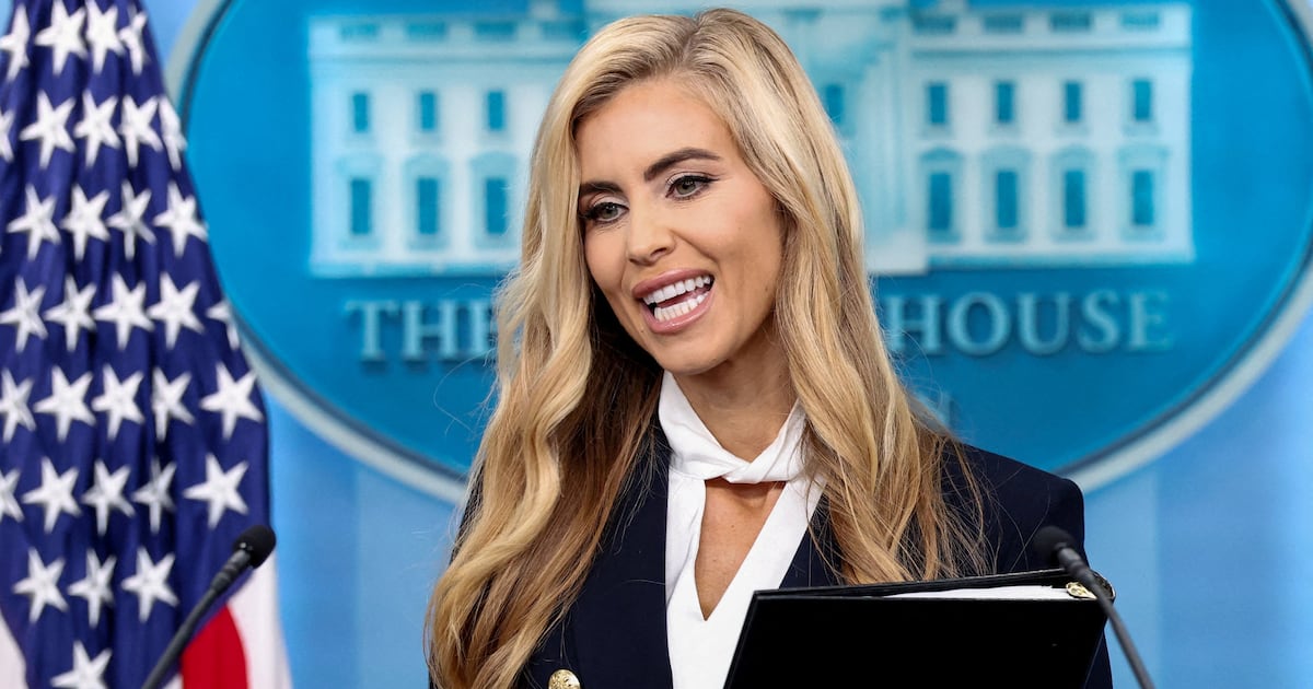 White House press secretary dismissed after just four days, setting record for shortest tenure