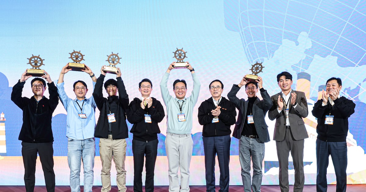 '금융권-스타트업 한데 뭉쳤다' 디캠프, 금융권 스타트업 오픈이노베... - 뉴스 썸네일 이미지