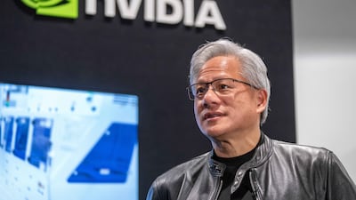 엔비디아 어닝 서프라이즈…AI 거품론 밀어내고 관련주 동반 상승