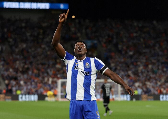 인천탐정사무소 서울탐정사무소 – ’27골 폭발’ 믿고 쓰는 프리메이라산 ST, 첼시-토트넘이 노린다…포르투는 ‘1320억원 내면 OK’