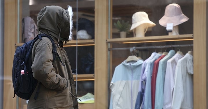 4월 꽃샘추위 관련 이미지