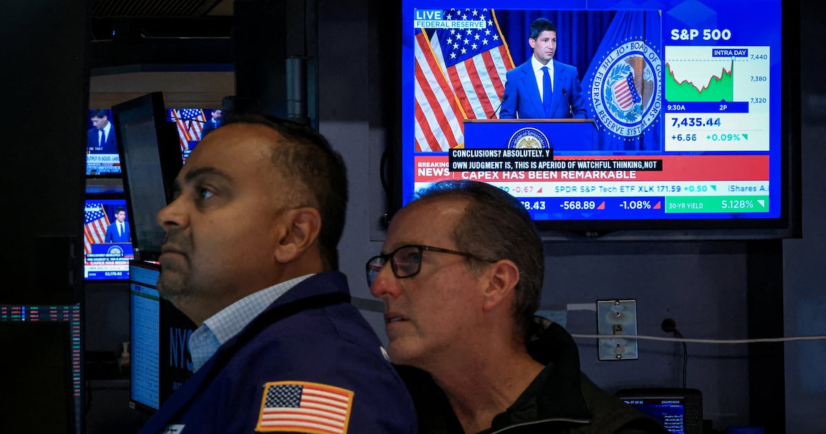 U.S. 30-Year Treasury Yield Surge Drives New York Stock Decline - 조선일보