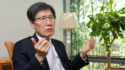 이라크 파병 때 윤영관 외교... “호르무즈 파병, 패키지로 접근해야”