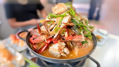 서해로 달려보자… 해물칼국수에 뼈해장국 거쳐 ‘마지막 상궁’ 손맛까지