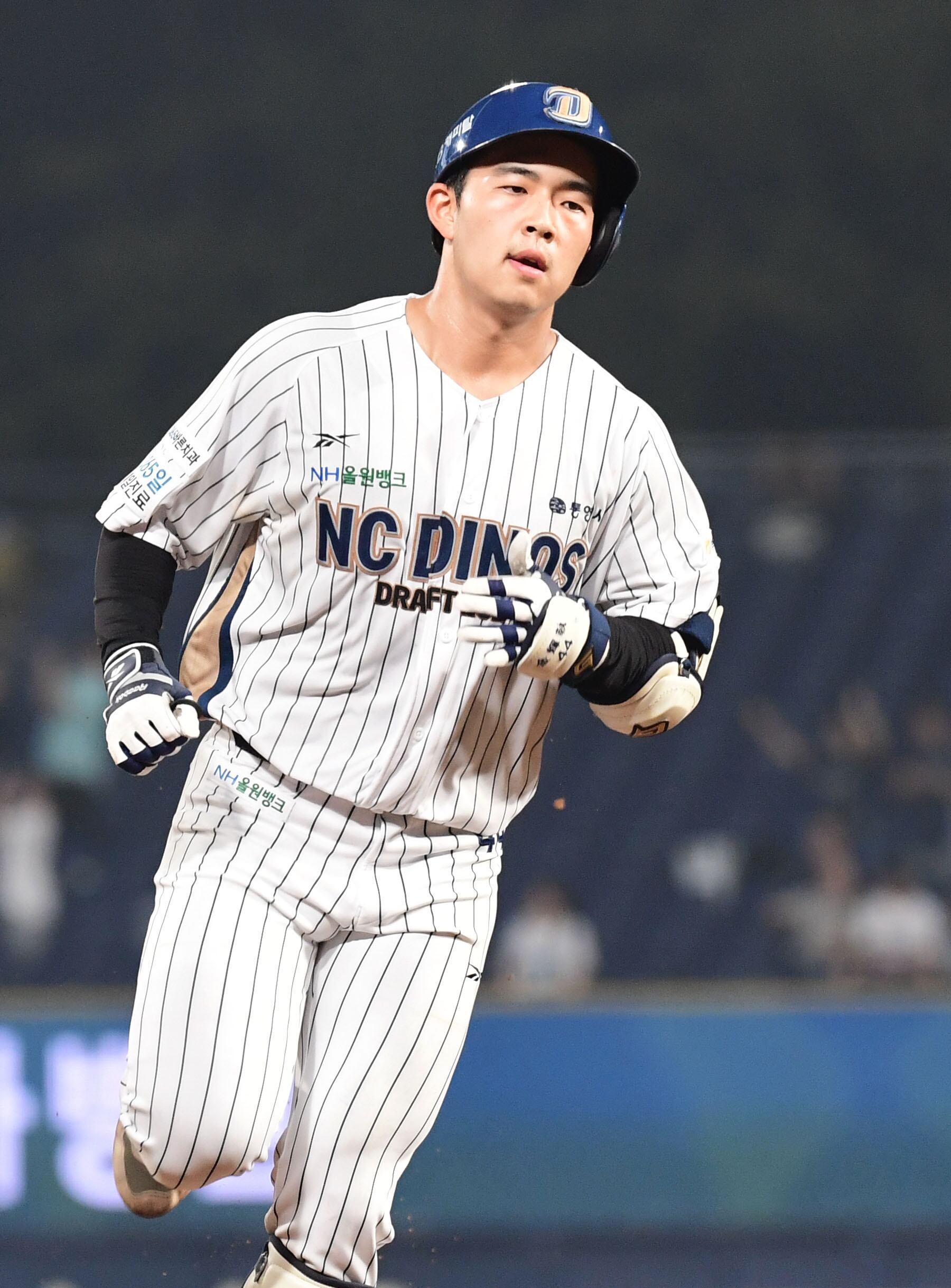 프로야구 선두 LG, 6위 NC에 덜미 … 2위 한화 2.5경기차 추격 – 폰테크 달인