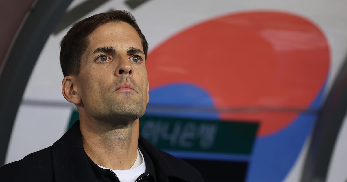 South Korea's November Squad Features Controversial Players, New Call-Ups - 조선일보