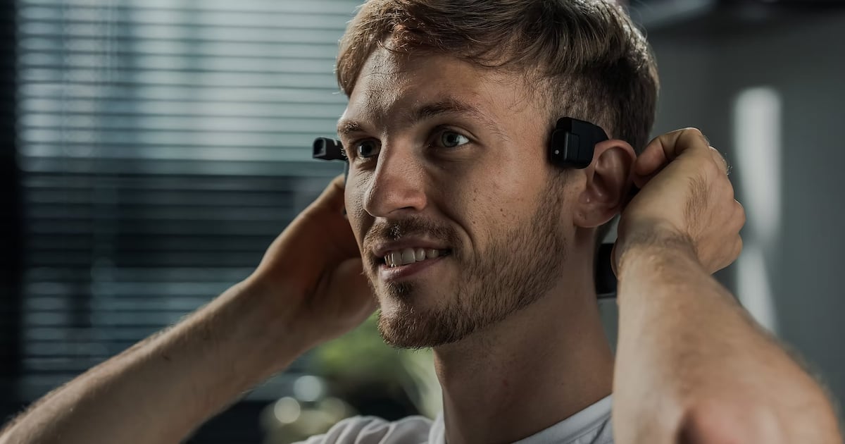 눈 깜빡여 기기 제어... 더 정교해진 AI가 온다 - 뉴스 썸네일 이미지