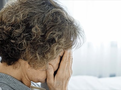 5분 전 기억 못 하는 70대 초반 엄마… 치매 전에 ‘우울증’ 의심해 보세요