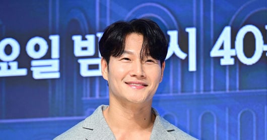 Kim jong-kook apologizes for secret wedding, fan fatigue