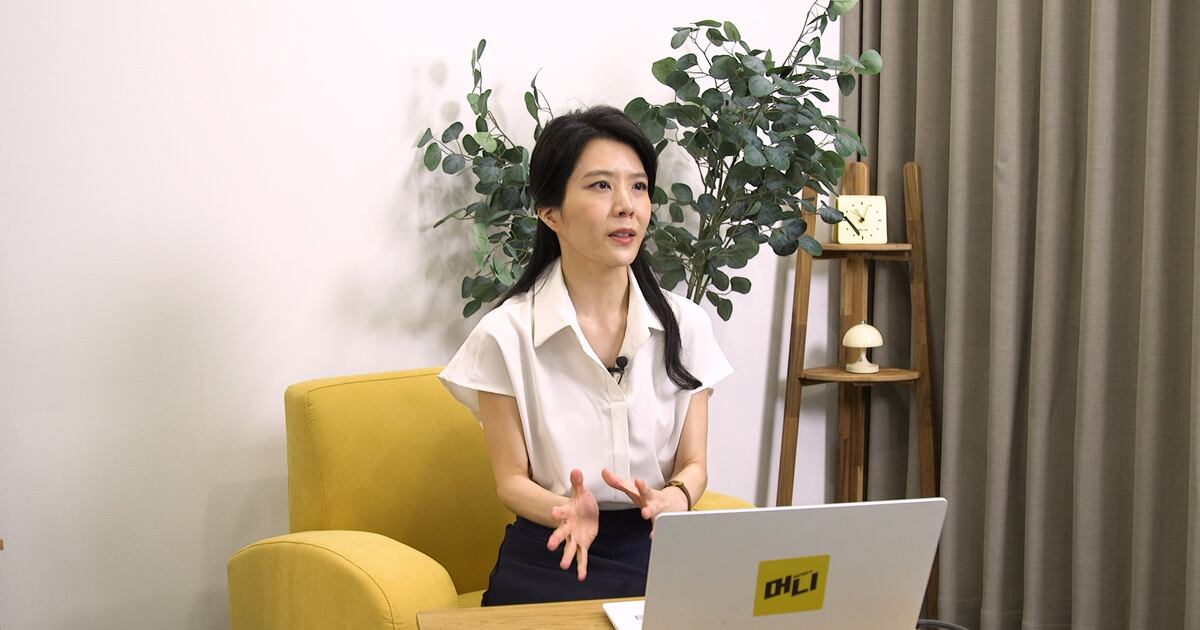 환율 1300원대 진입… 부자들은 지금 달러·안고자산 담는다