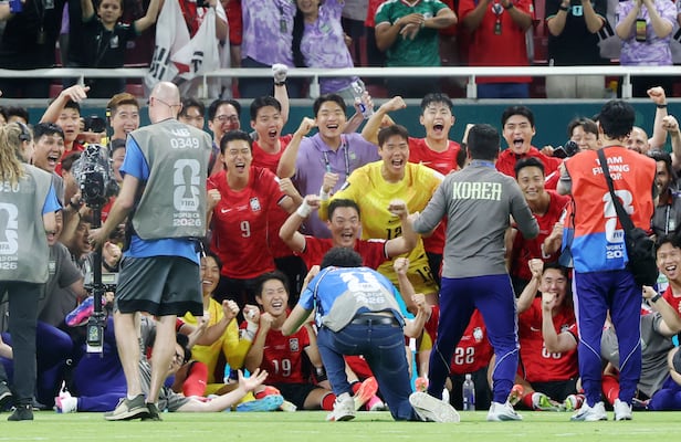 11일(현지 시간) 멕시코 과달라하라 스타디움에서 열린 2026 북중미 월드컵 조별리그 A조 대한민국과 체코의 경기, 2-1 승리한 대한민국 선수들이 기념촬영하고 있다./뉴시스