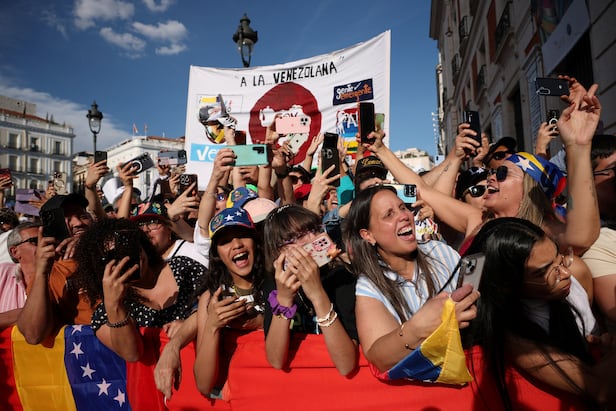 Venezuelan Leaders Vie for Power: Machado vs. Rodríguez