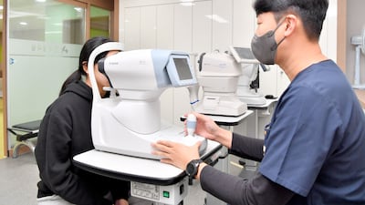 2050년엔 소아·청소년 10명 중 9명이 ‘근시’ “조기 발견 위해 초등생 시력검사 매년 해야”