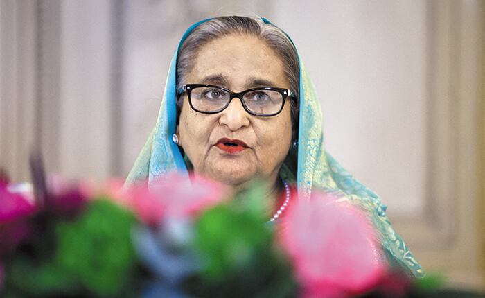 ‘국부의 딸’에서 학살자로… ‘시위 유혈진압’ 하시나 전 방글라 총리에 사형 선고