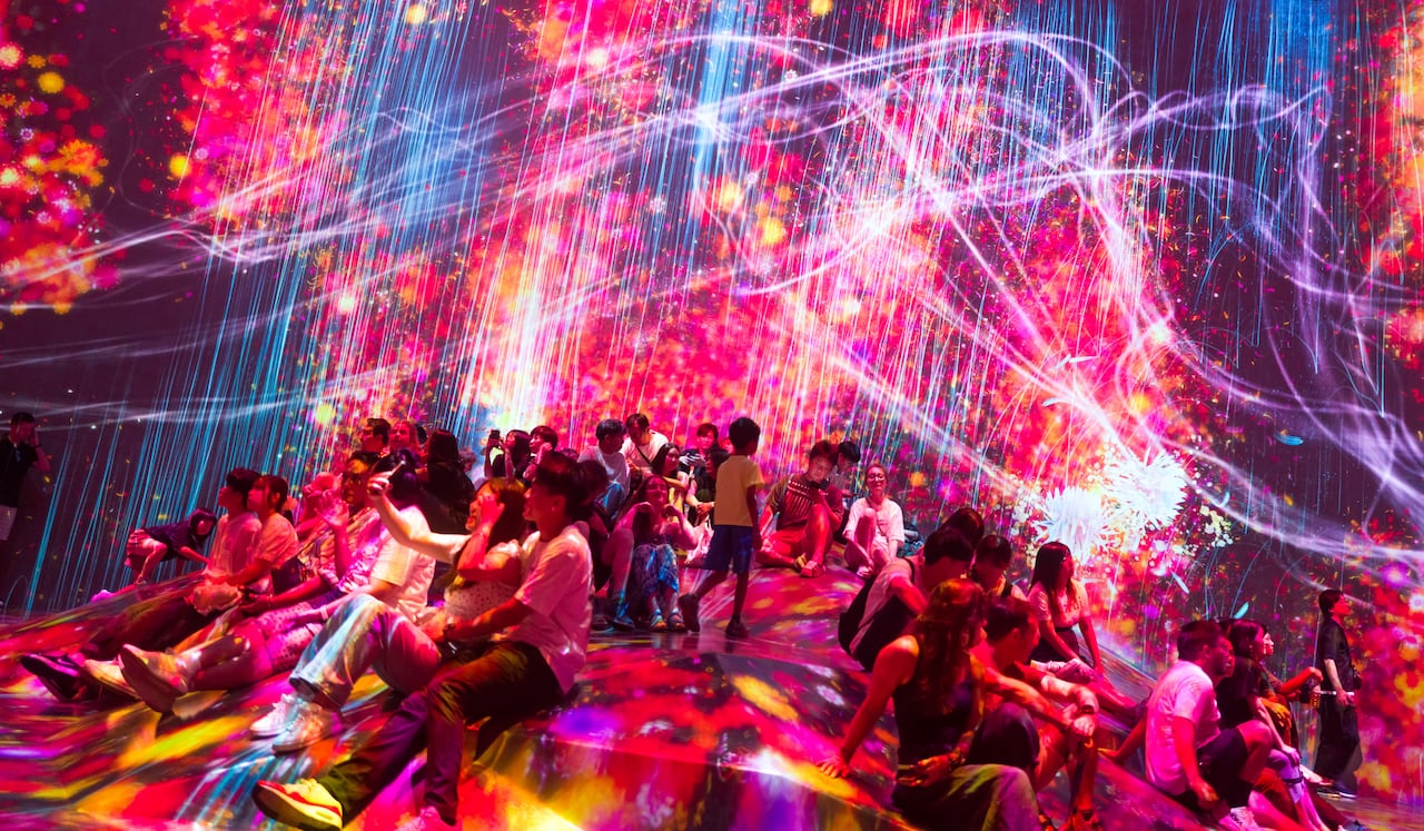 Teamlab Human Form Visitors become co-creators at teamLab Borderless Museum's digital art
