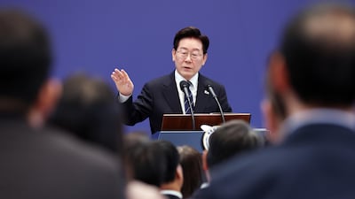 President Lee Calls Gangnam Drop and Outer Rise ‘Leveling Process,’ Refuses Policy Shift