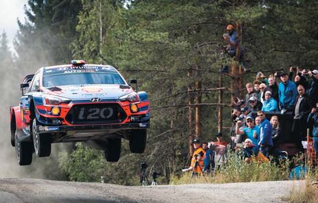 Modern Rally Spectators Hyundai Wins 1st Ever World Rally Championship