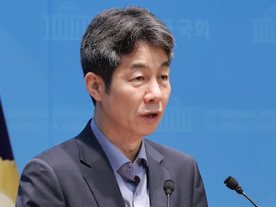 친문 윤건영 “李 지지율 이반 심각…국민 신뢰 철회 단계”