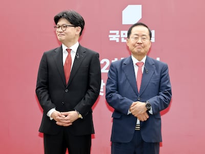 서울시장 대리전? 한동훈 “탈영병 홍준표, 민주당으로 월북하나”